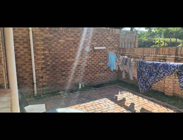 3 BEDROOM DUPLEX FOR SALE IN ISIPINGO RAIL